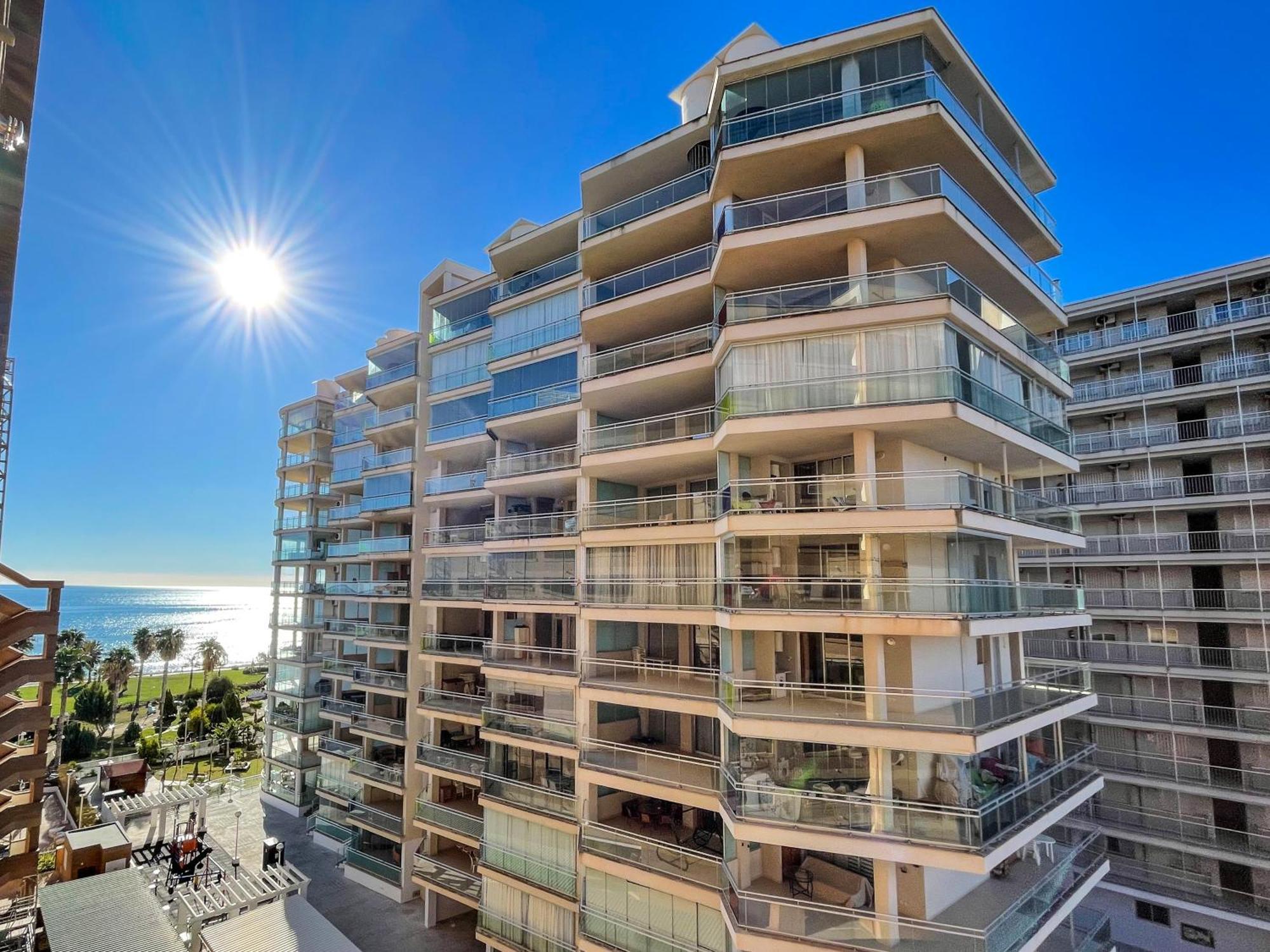 Apartamentos Mondrian Marina D'Or 1º Linea 3000 奥罗佩萨德尔马 外观 照片